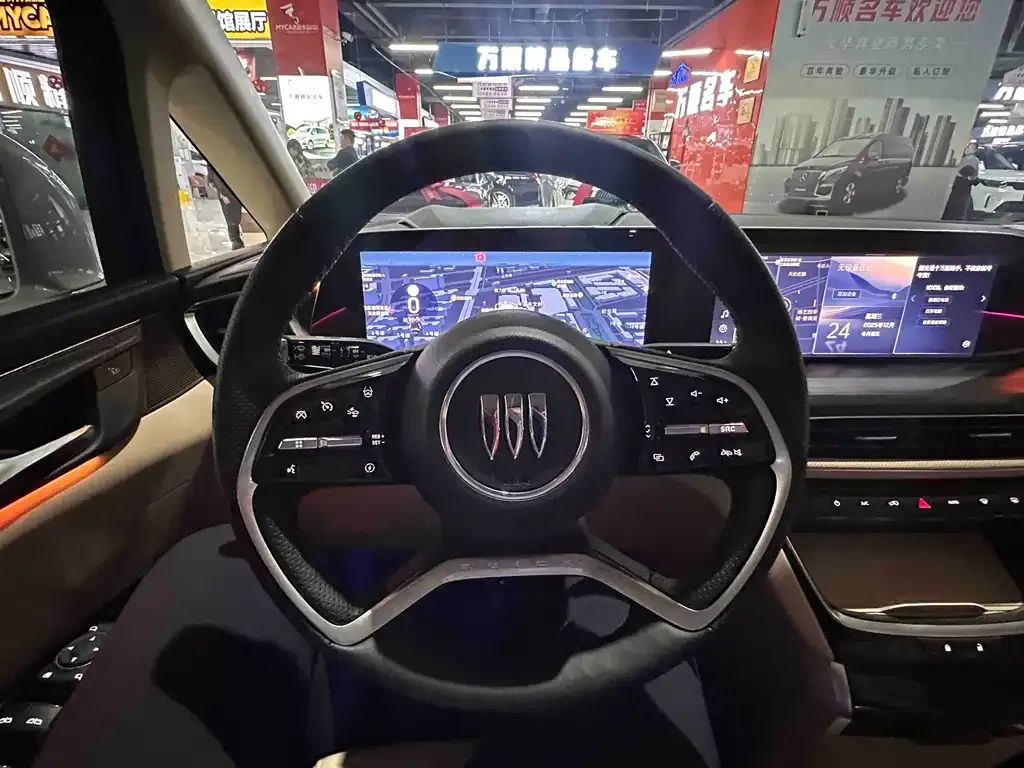 Buick GL8 Hybrid — фото 10