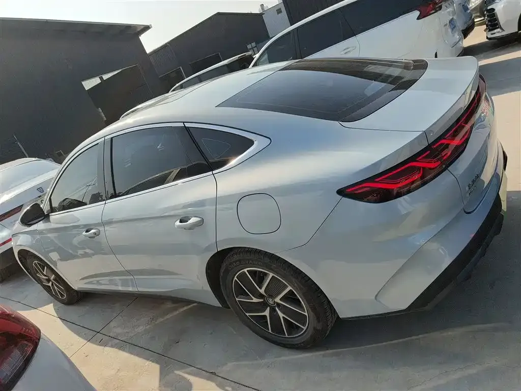 BYD Qin L — фото 2