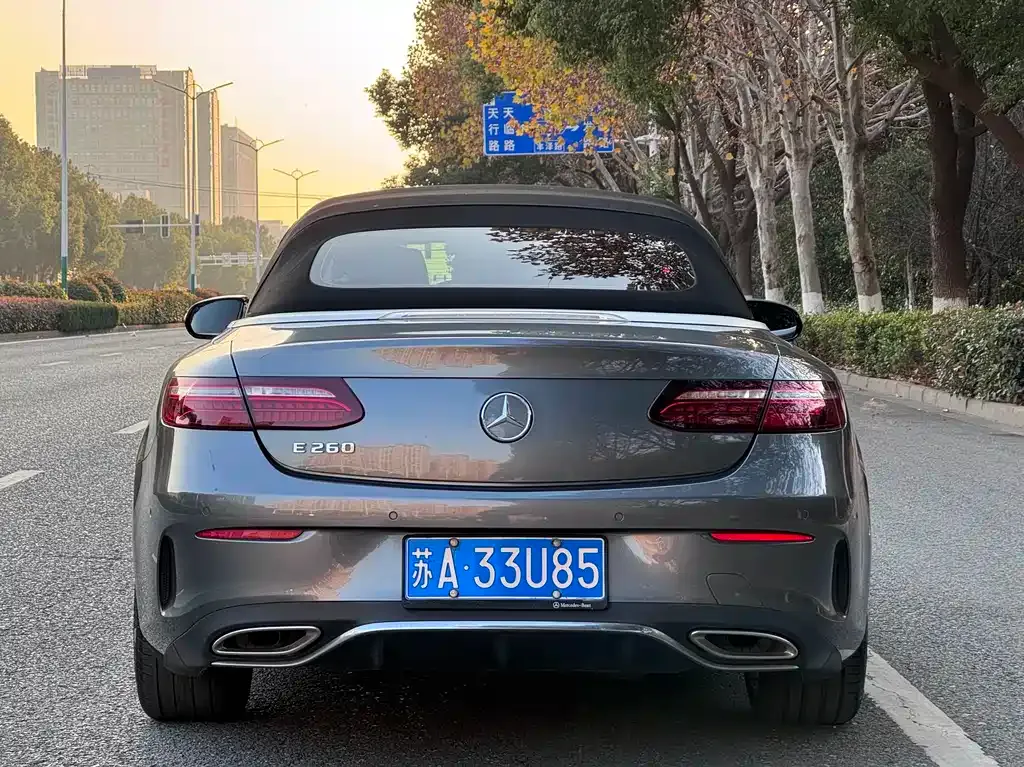 Mercedes-Benz E-Class (Import) — фото 4