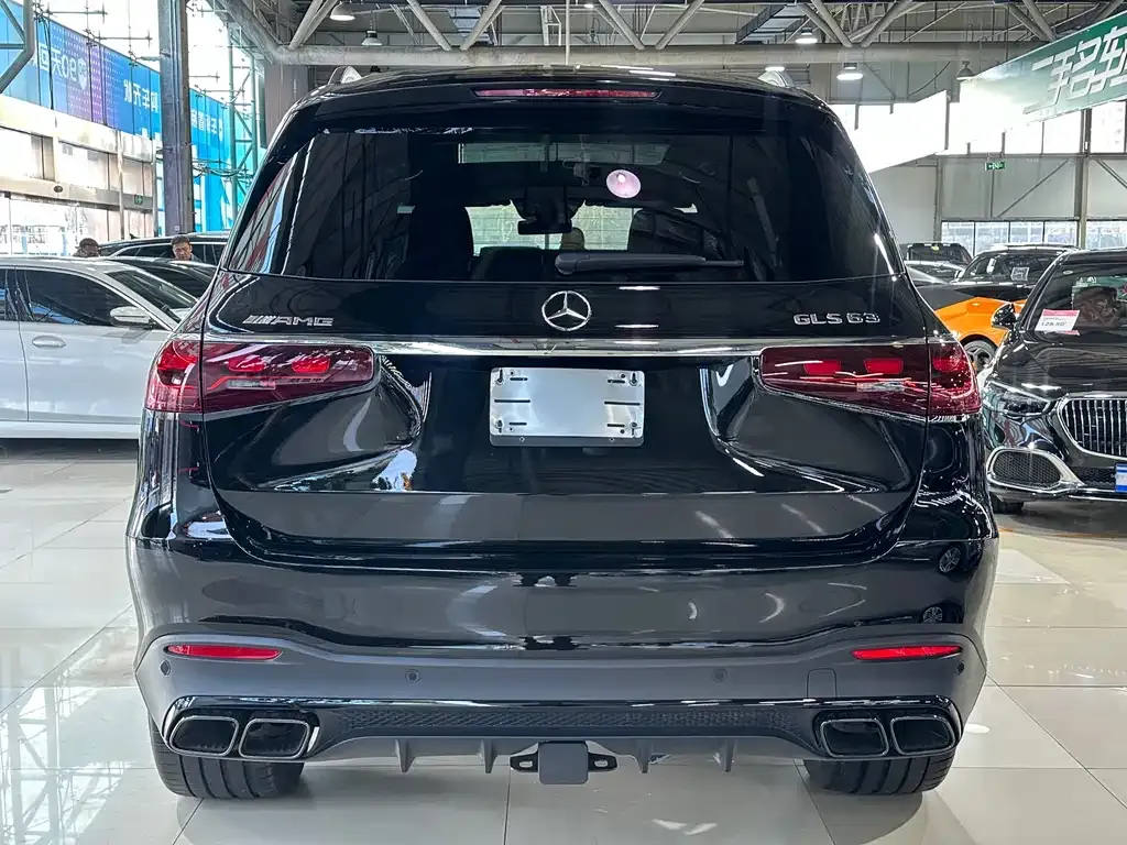 Mercedes-Benz GLS AMG — фото 8