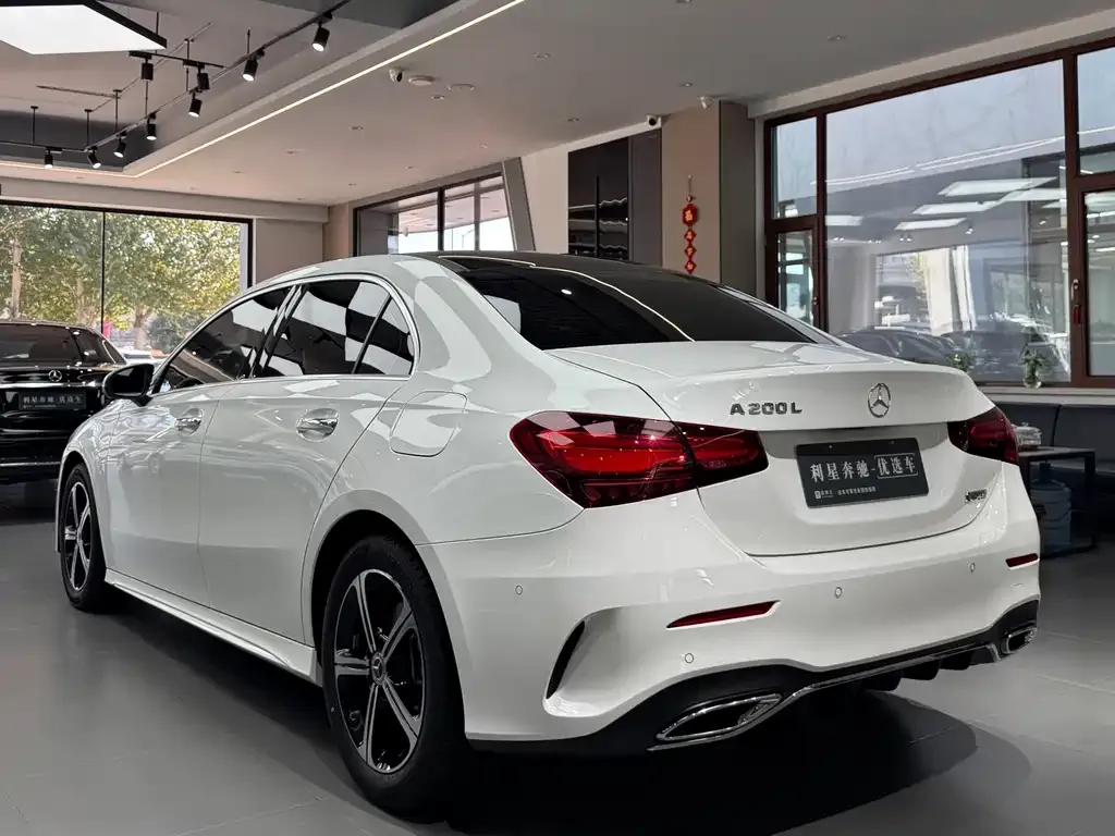 Mercedes-Benz A-Class — фото 2