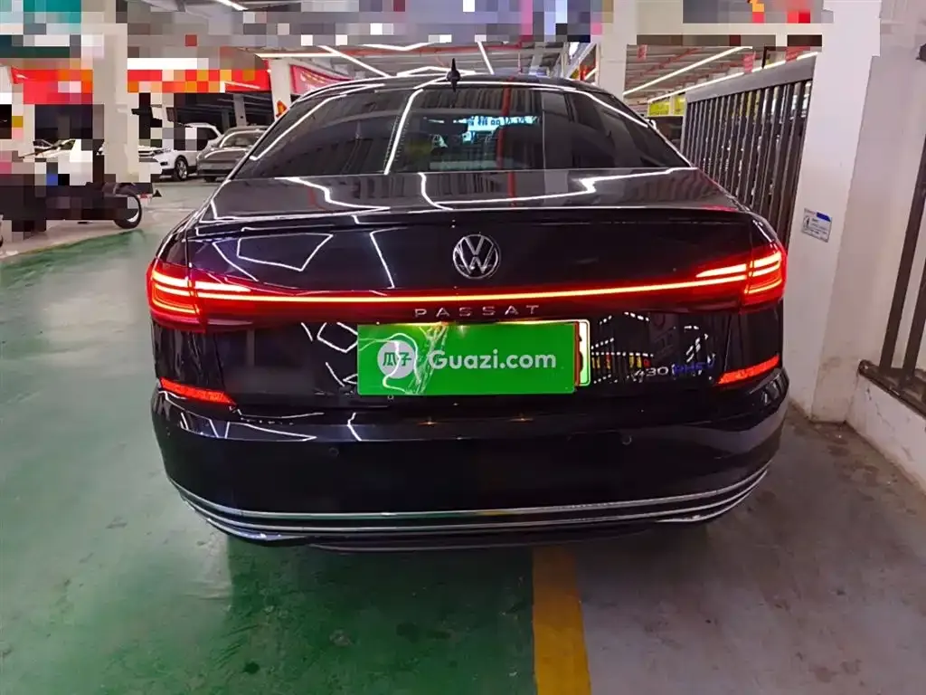 Volkswagen Passat New Energy — фото 2
