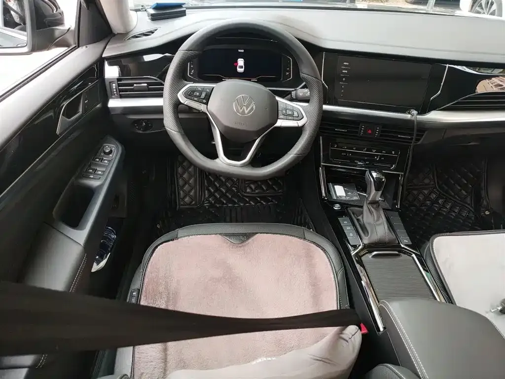 Volkswagen Passat — фото 9