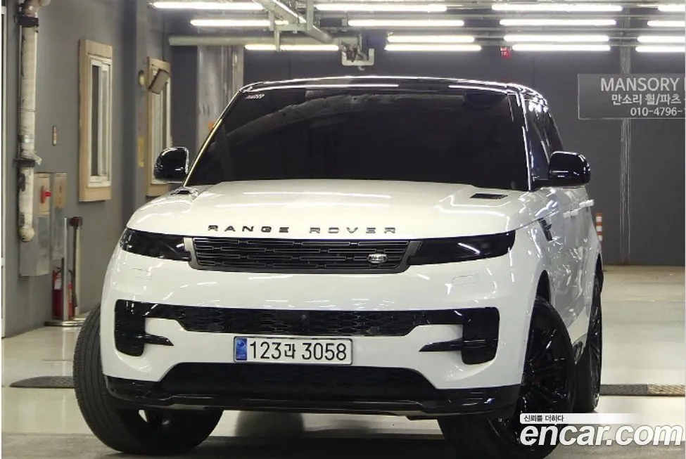 Land Rover Range Rover Sport — фото 1