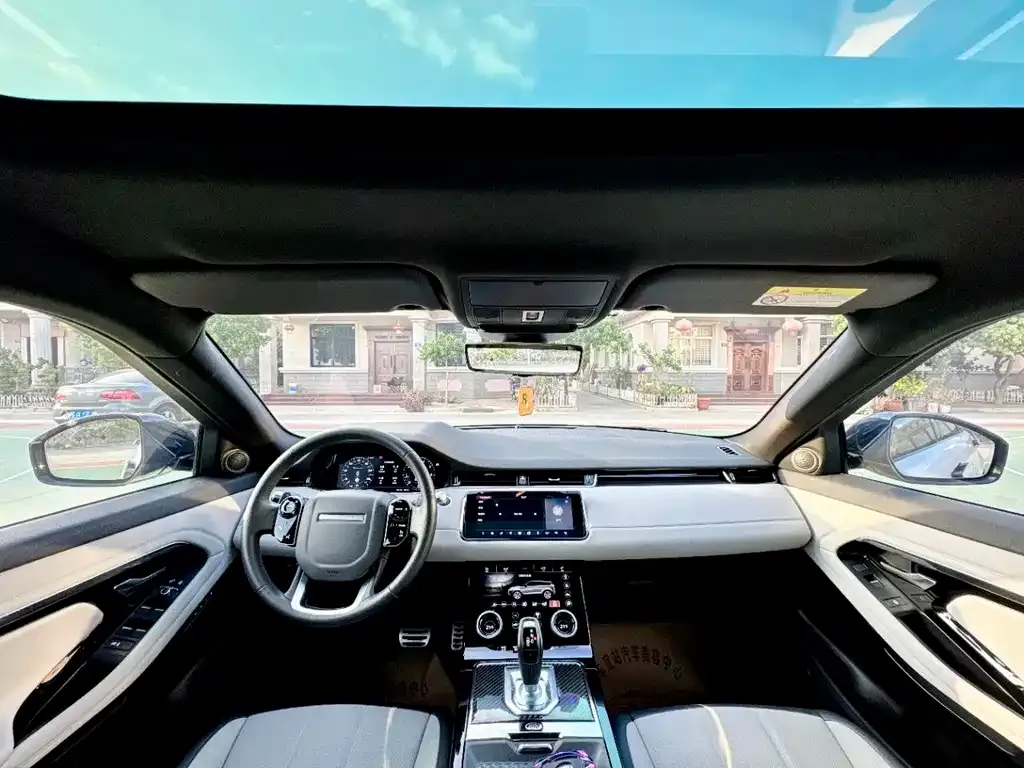 Land Rover Evoque — фото 5