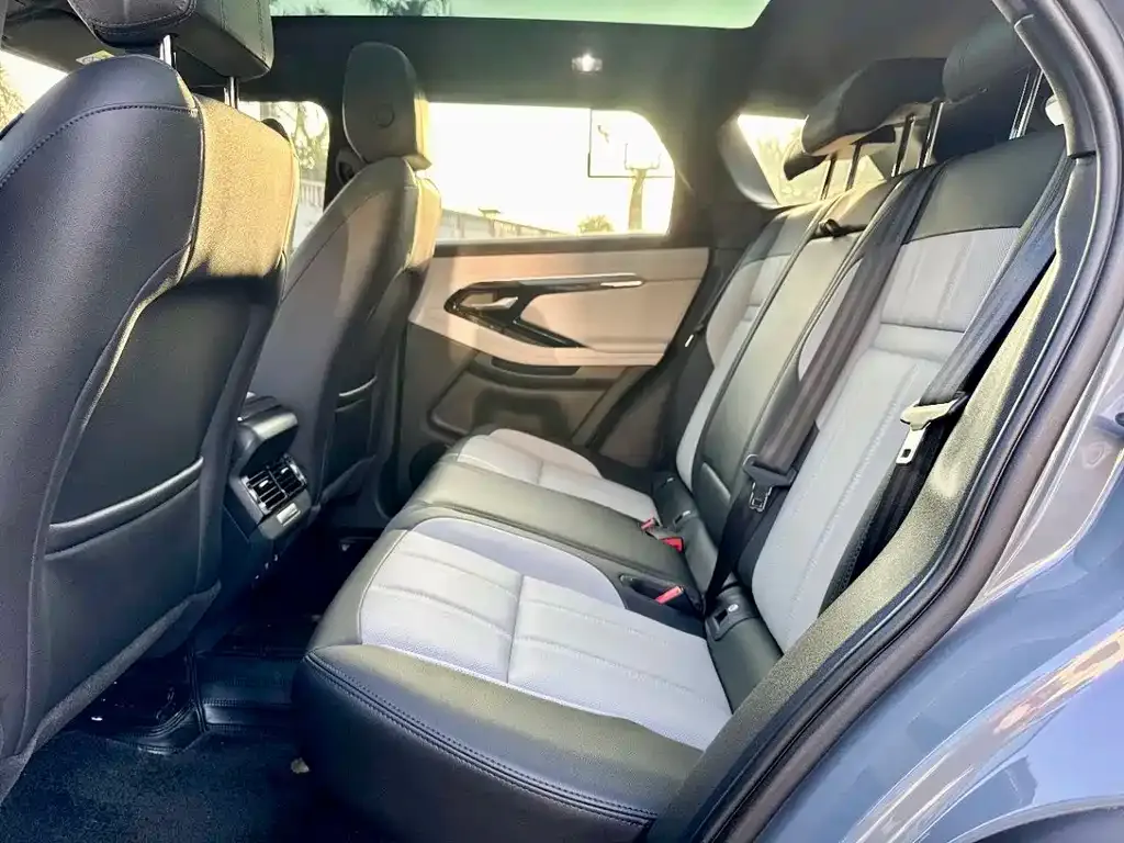 Land Rover Evoque — фото 6