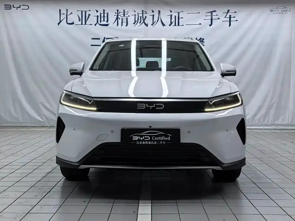 BYD Seal 05 DM-i — фото 10