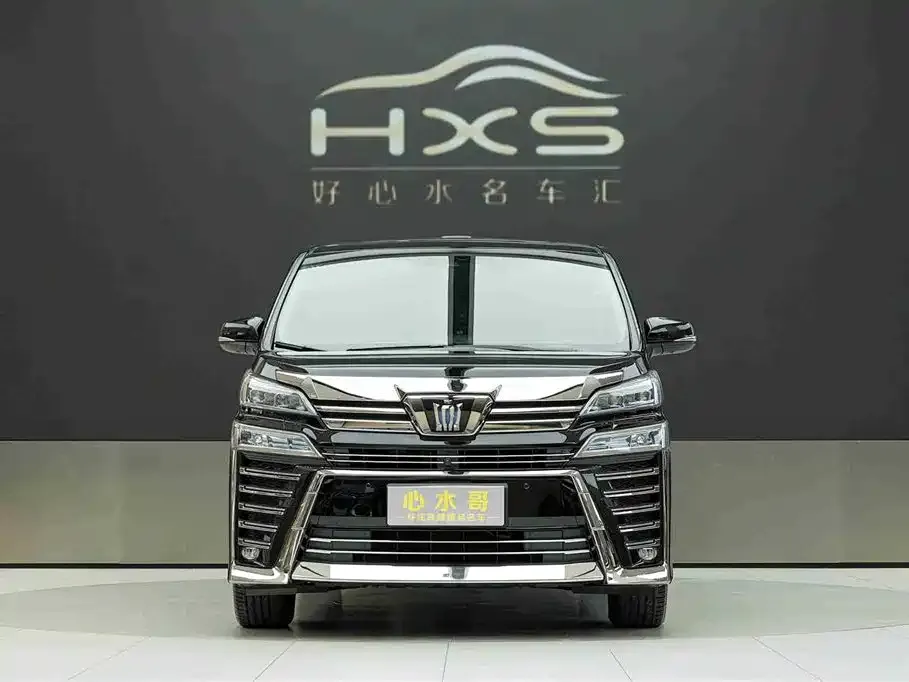 Toyota Vellfire — фото 2