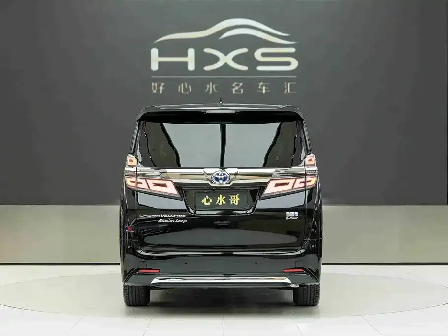 Toyota Vellfire — фото 5