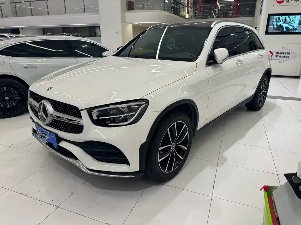 Mercedes-Benz GLC — фото 1