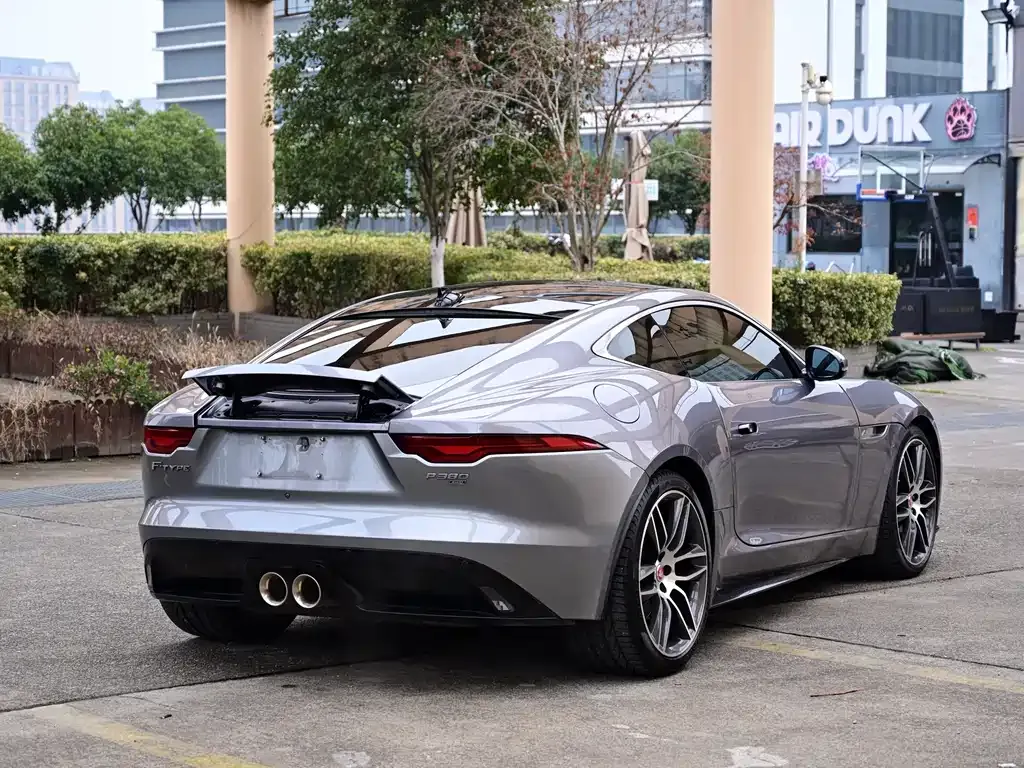 Jaguar F-TYPE — фото 2
