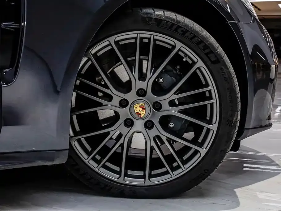 Porsche Panamera — фото 3