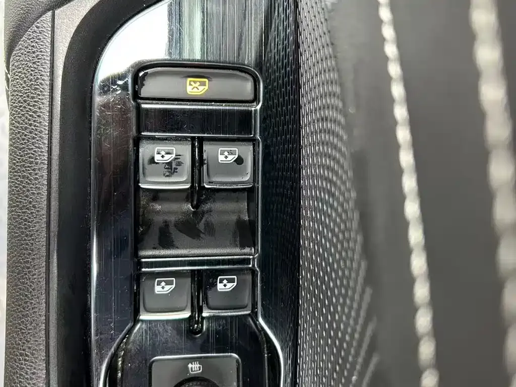 Skoda Octavia — фото 8