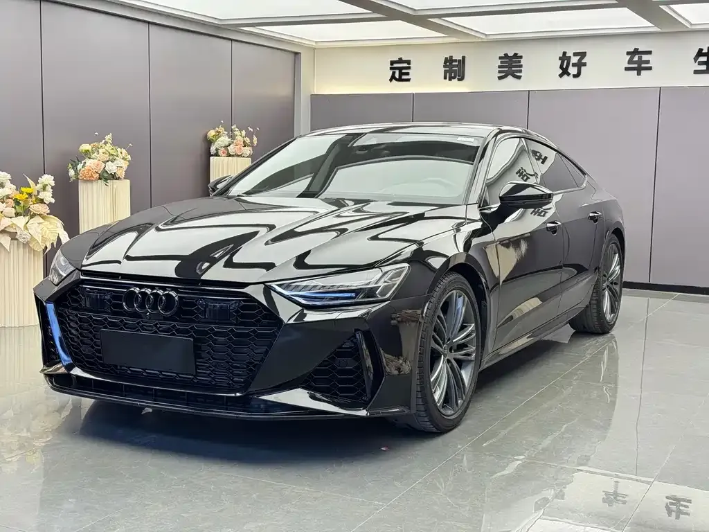 Audi A7 — фото 1