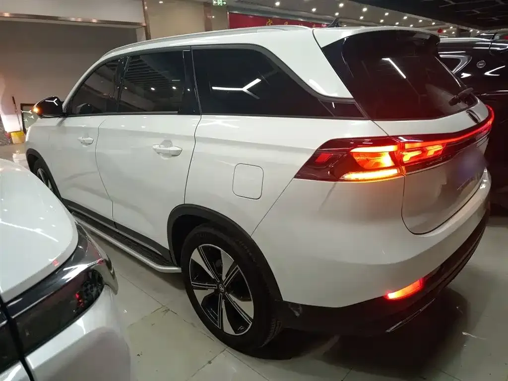Changan X7 PLUS — фото 6