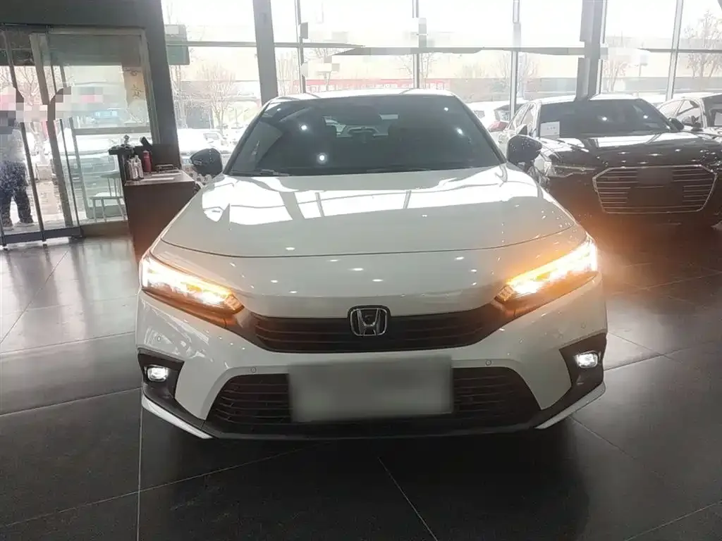 Honda Civic — фото 3