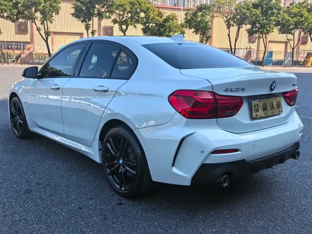 BMW 1 Series — фото 3