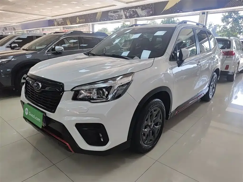 Subaru Forester — фото 8