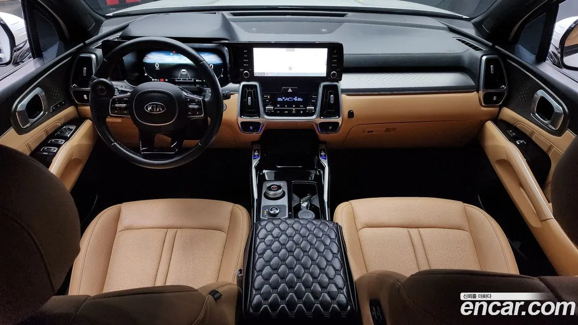 Kia Sorento — фото 7