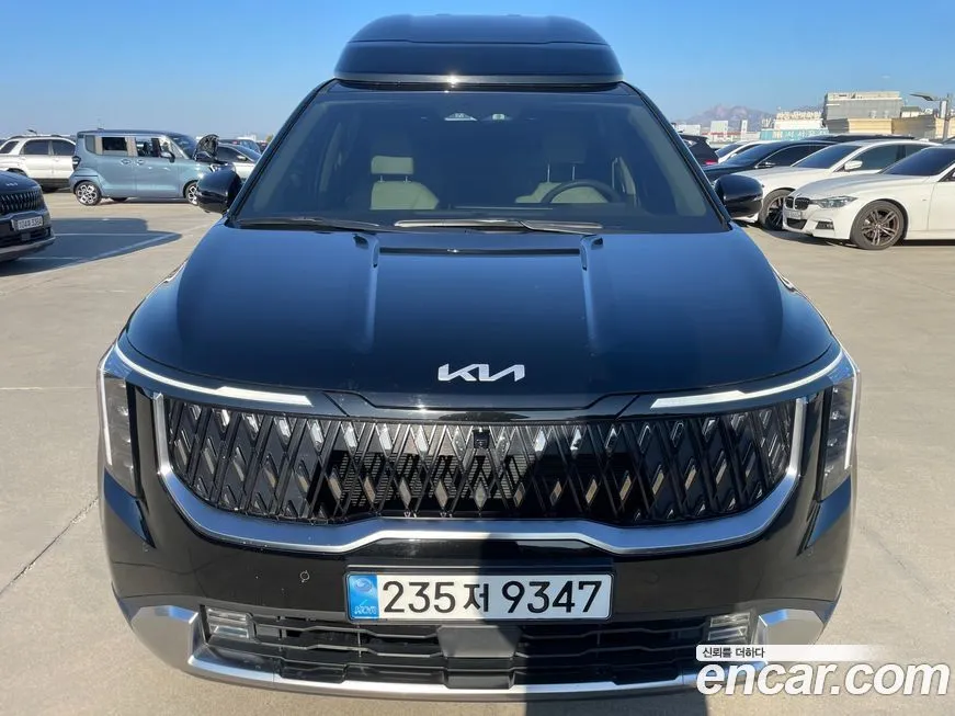 Kia Carnival — фото 1