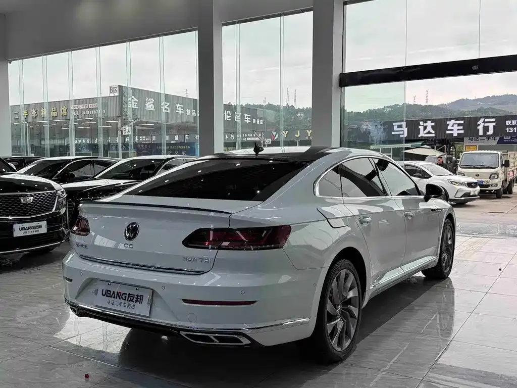Volkswagen CC — фото 3