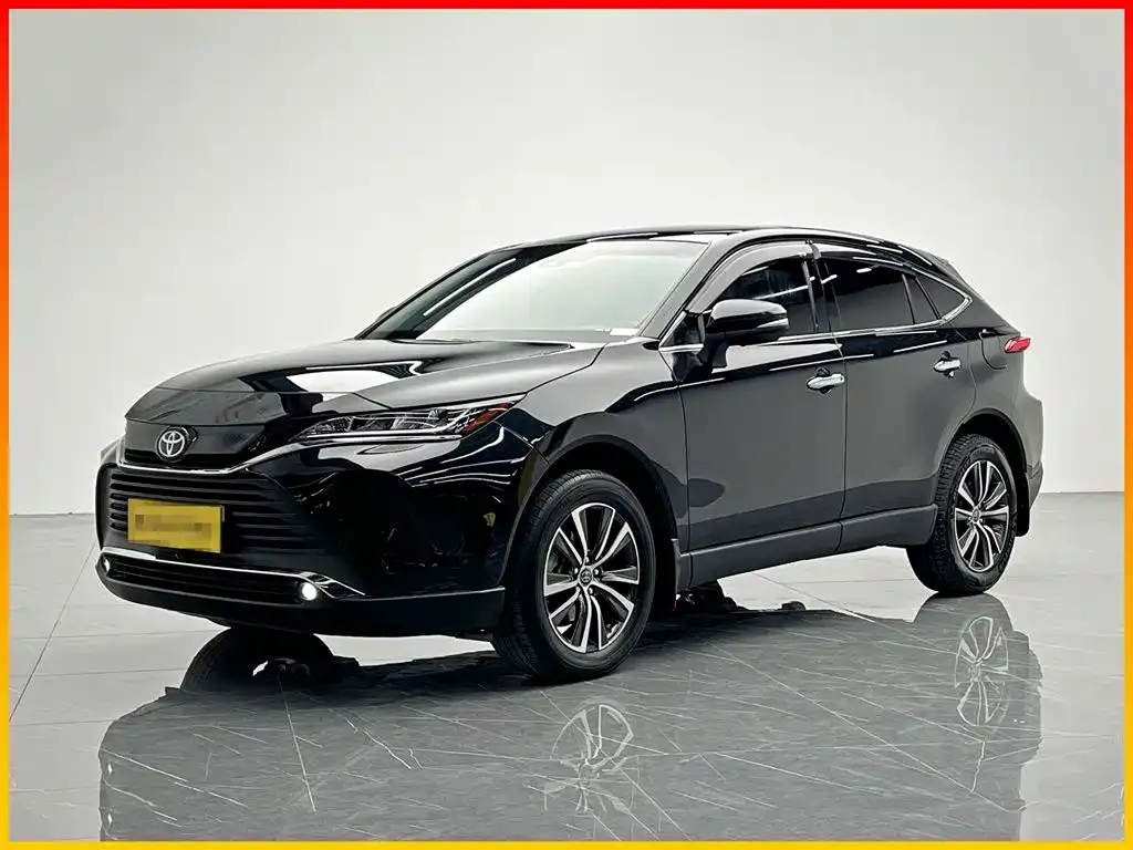 Toyota Harrier — фото 1