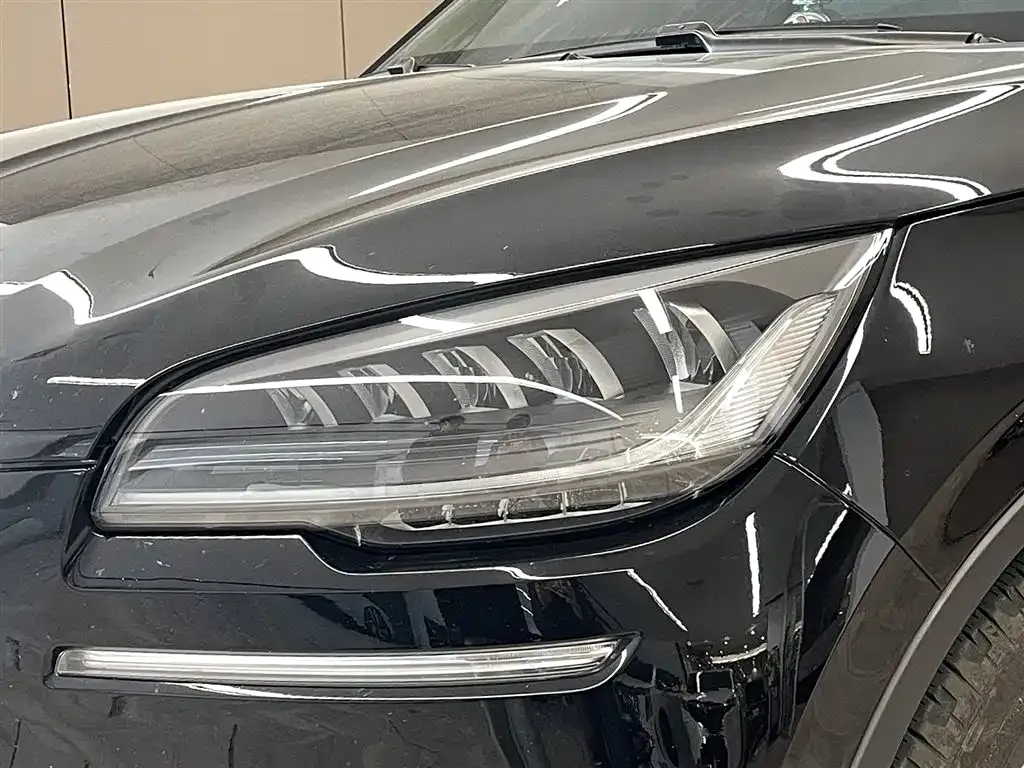 Lincoln Aviator — фото 10