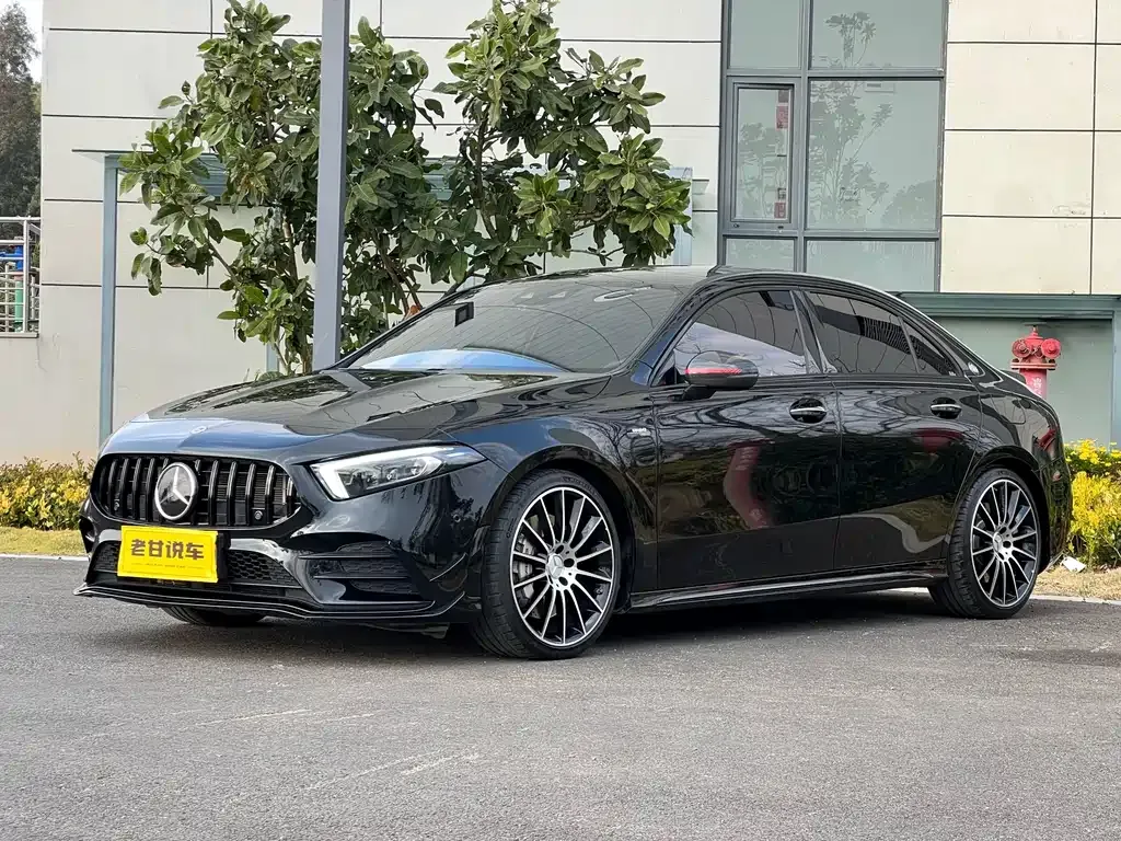 Mercedes-Benz A-Class AMG — фото 1