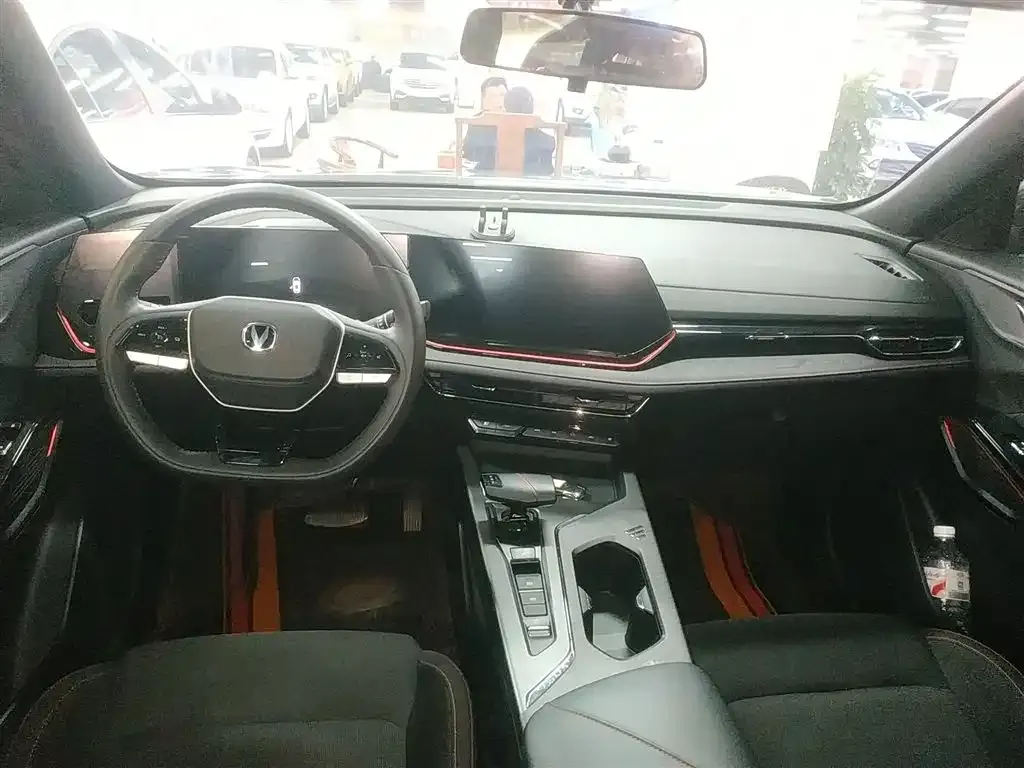 Changan X5 PLUS — фото 10