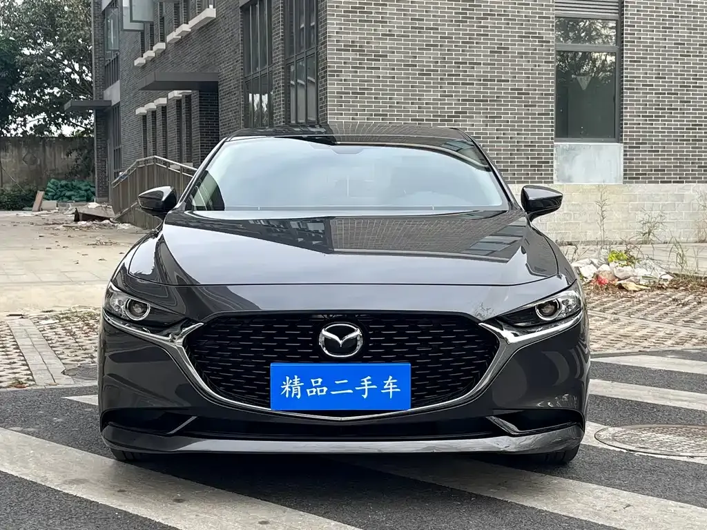 Mazda 3 Axela — фото 6