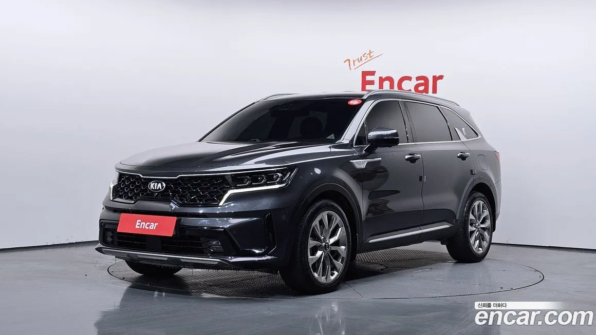 Kia Sorento — фото 1