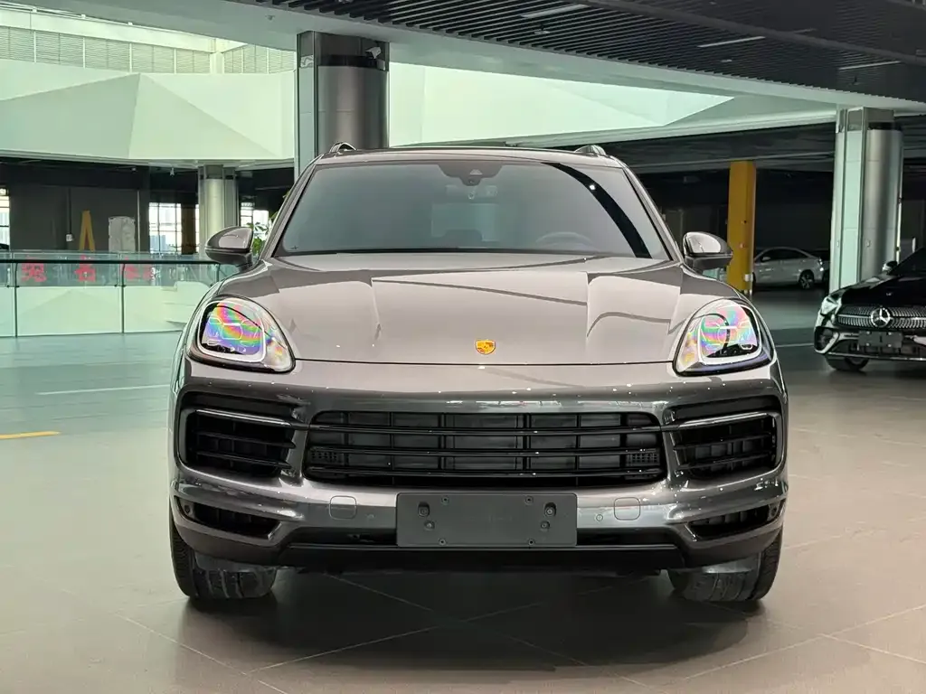 Porsche Cayenne Hybrid — фото 7