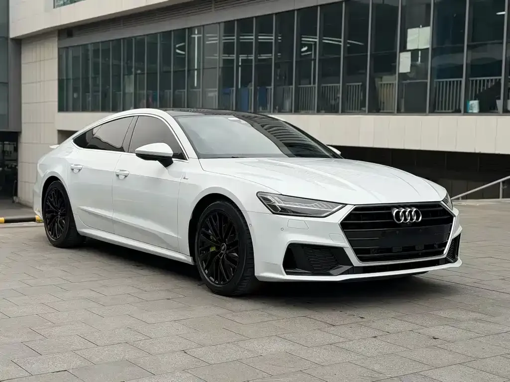Audi A7 — фото 7