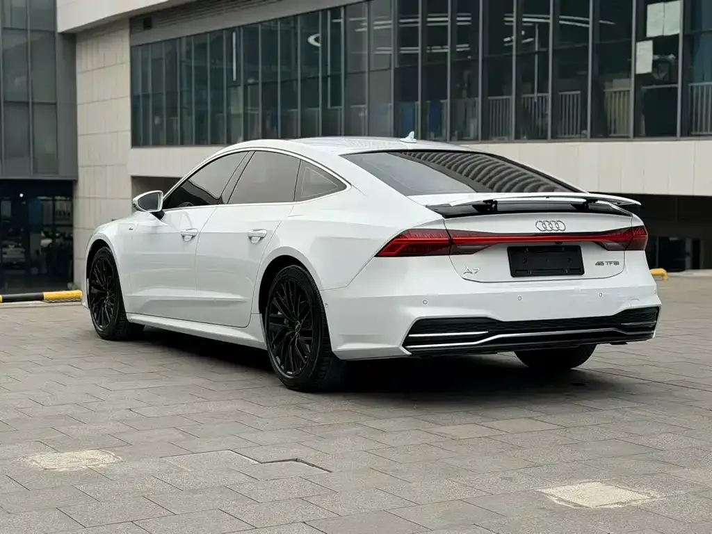 Audi A7 — фото 3