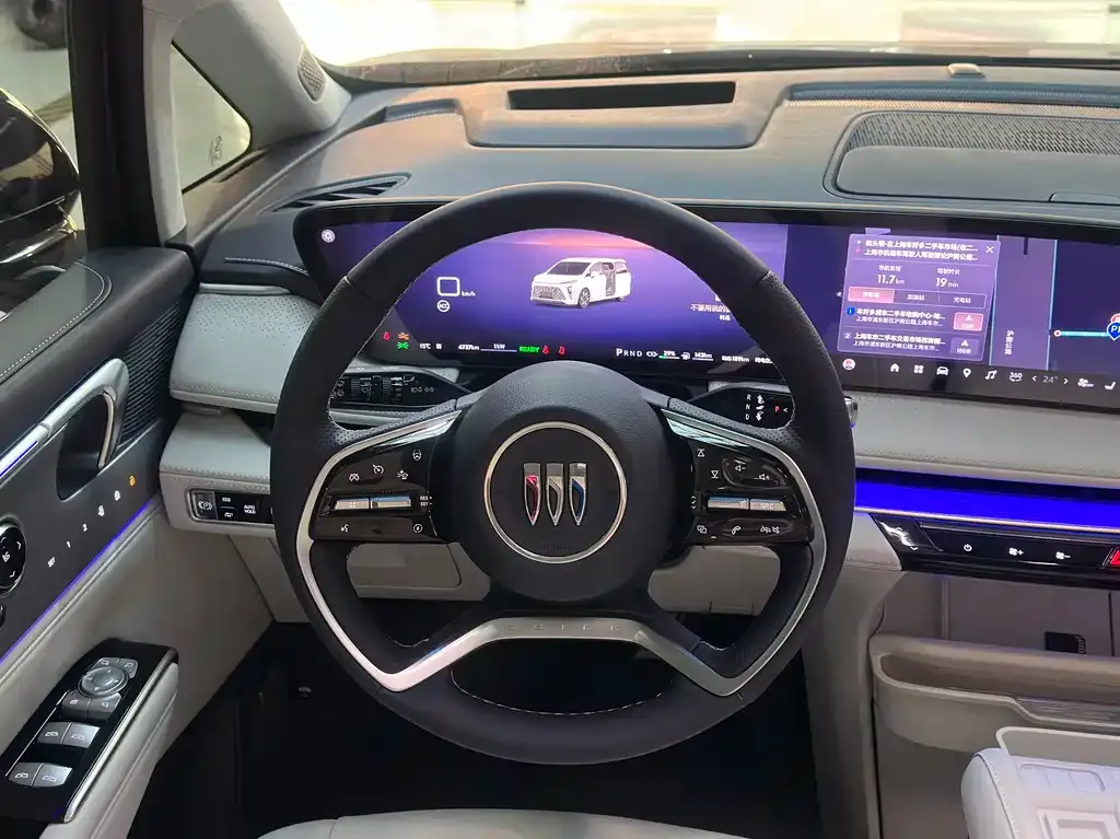 Buick GL8 Hybrid — фото 9