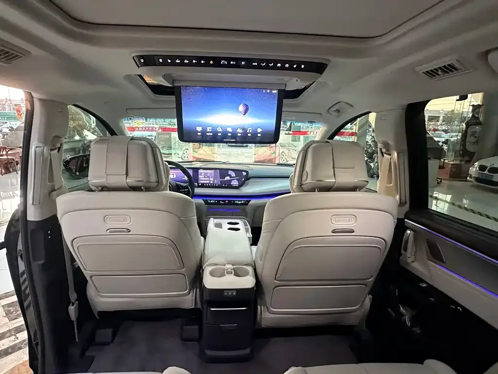 Buick GL8 Hybrid — фото 8