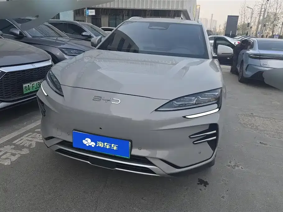 BYD PLUS New Energy — фото 2