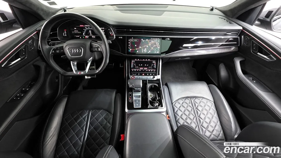 Audi SQ8 — фото 9