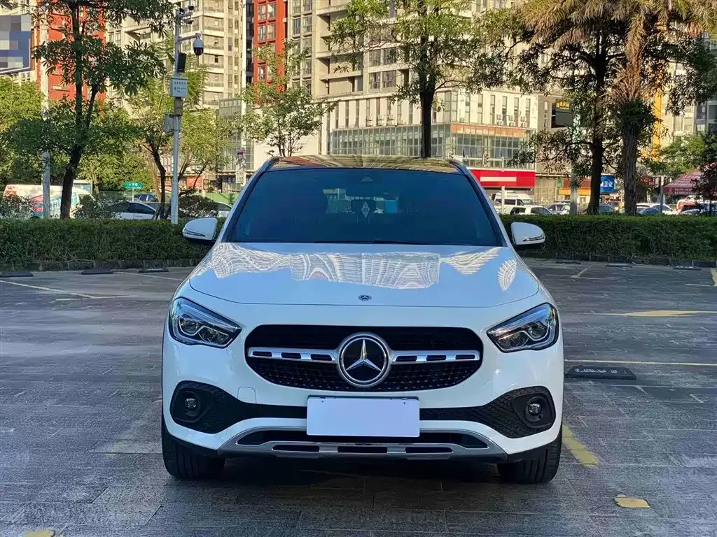Mercedes-Benz GLA — фото 5