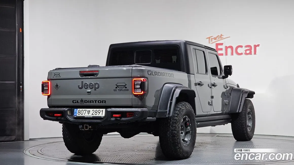 Jeep Gladiator — фото 2