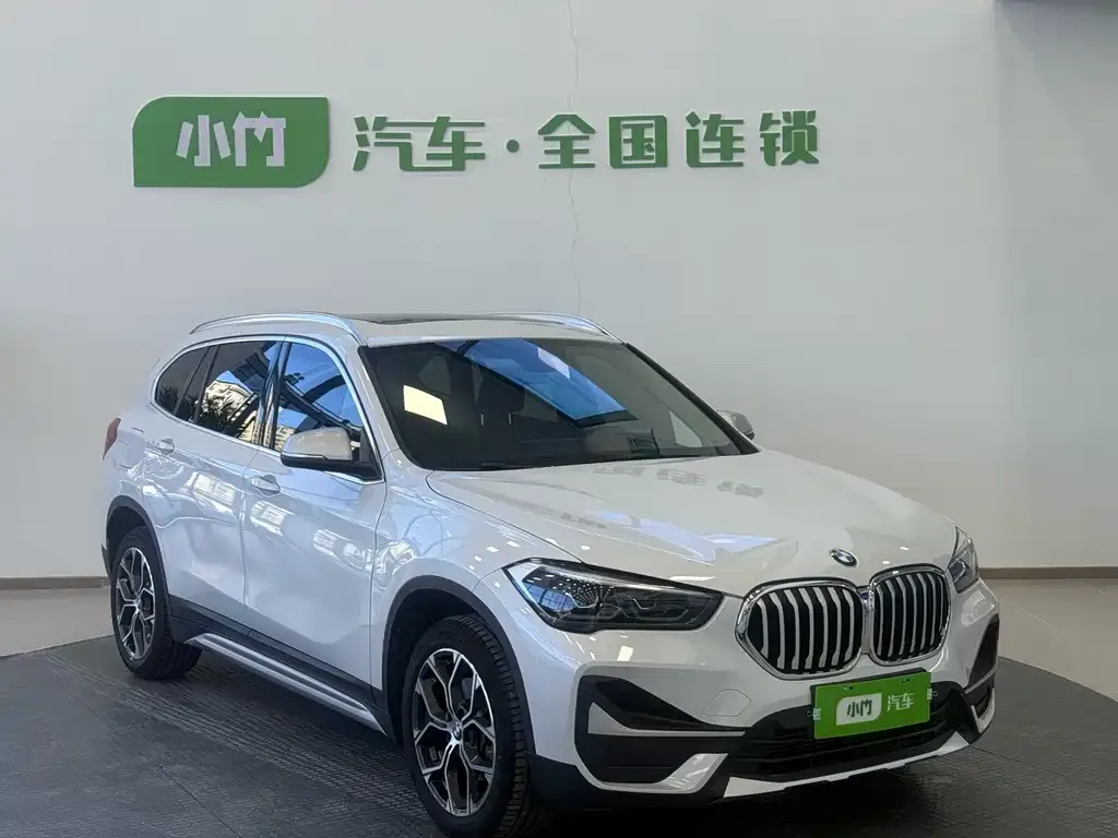 BMW X1 — фото 10