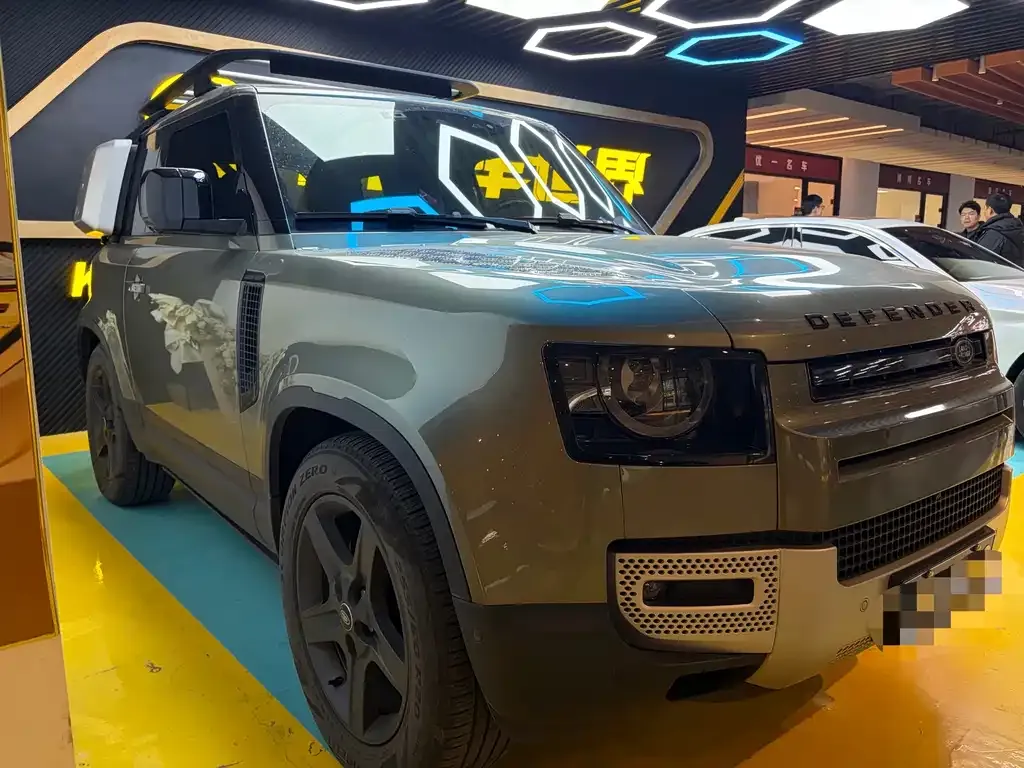 Land Rover Defender — фото 5