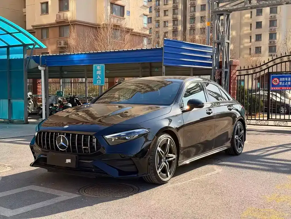 Mercedes-Benz A-Class AMG — фото 1