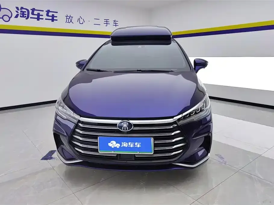 BYD MAX New Energy — фото 6