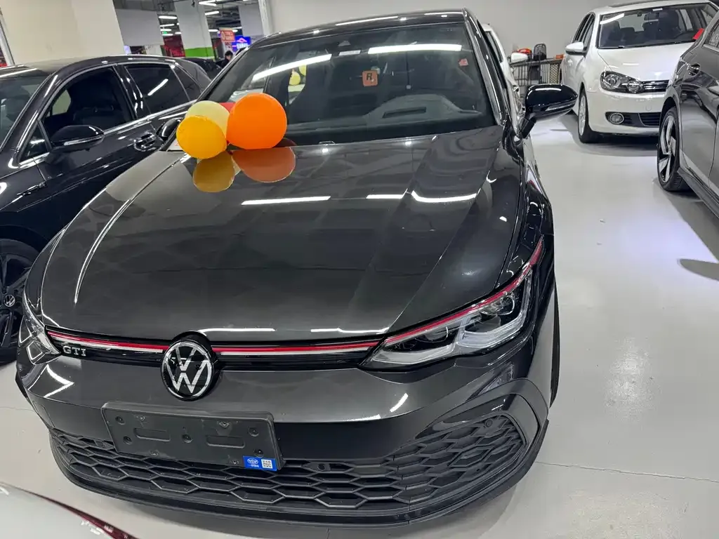 Volkswagen Golf GTI — фото 7