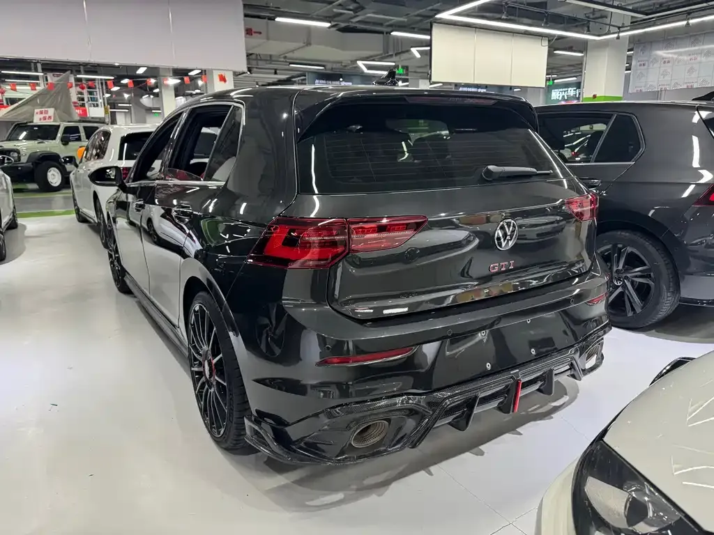 Volkswagen Golf GTI — фото 2