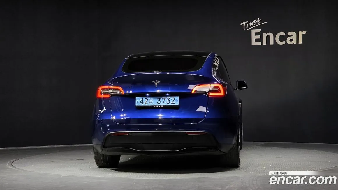 Tesla Model Y — фото 4