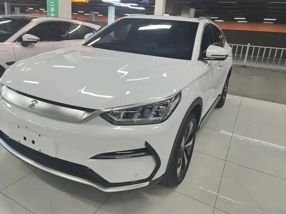 BYD PLUS New Energy — фото 1