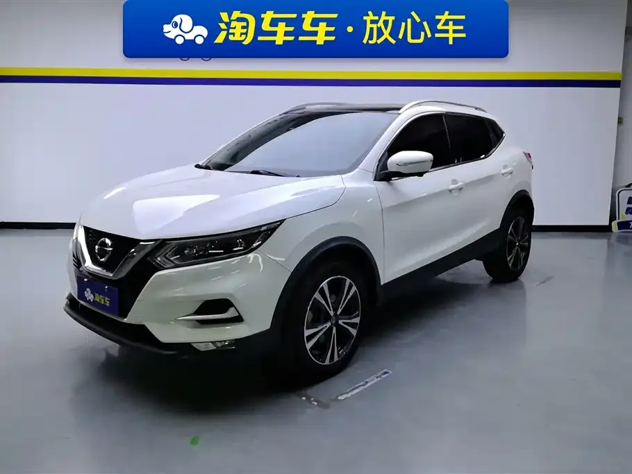 Nissan Qashqai — фото 1