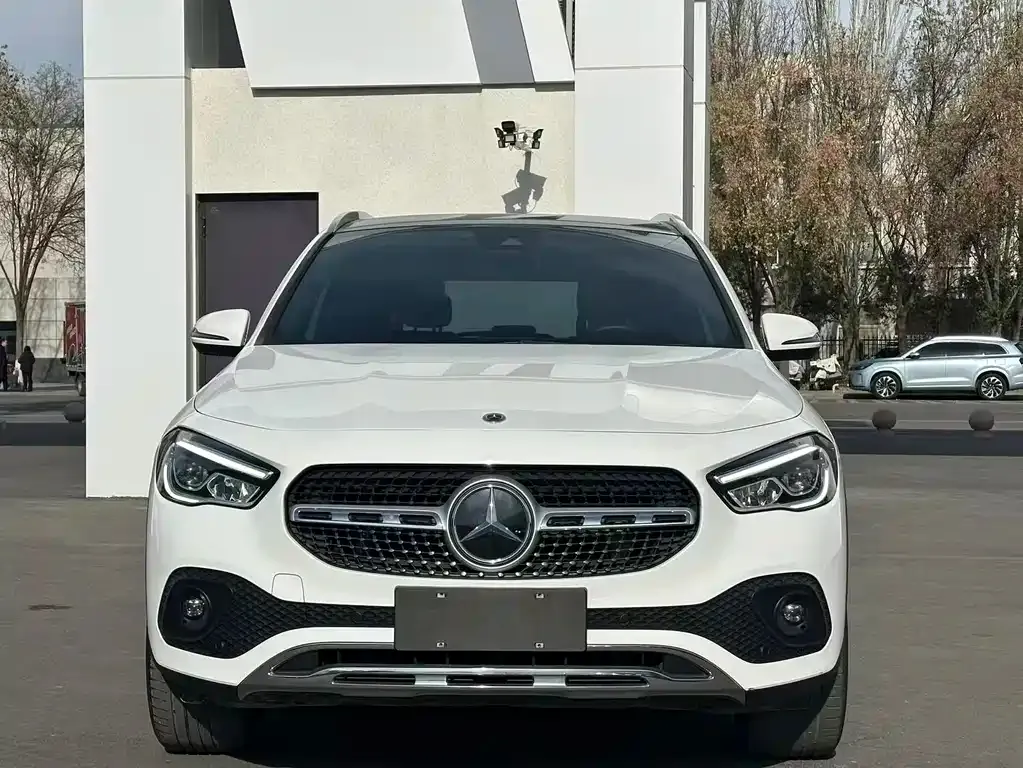 Mercedes-Benz GLA — фото 3